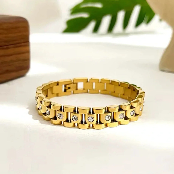 Aesthetic Slake Link Crystal 18K Gold Stainless Steel Waterproof  Bracelet - Picture 1 of 12